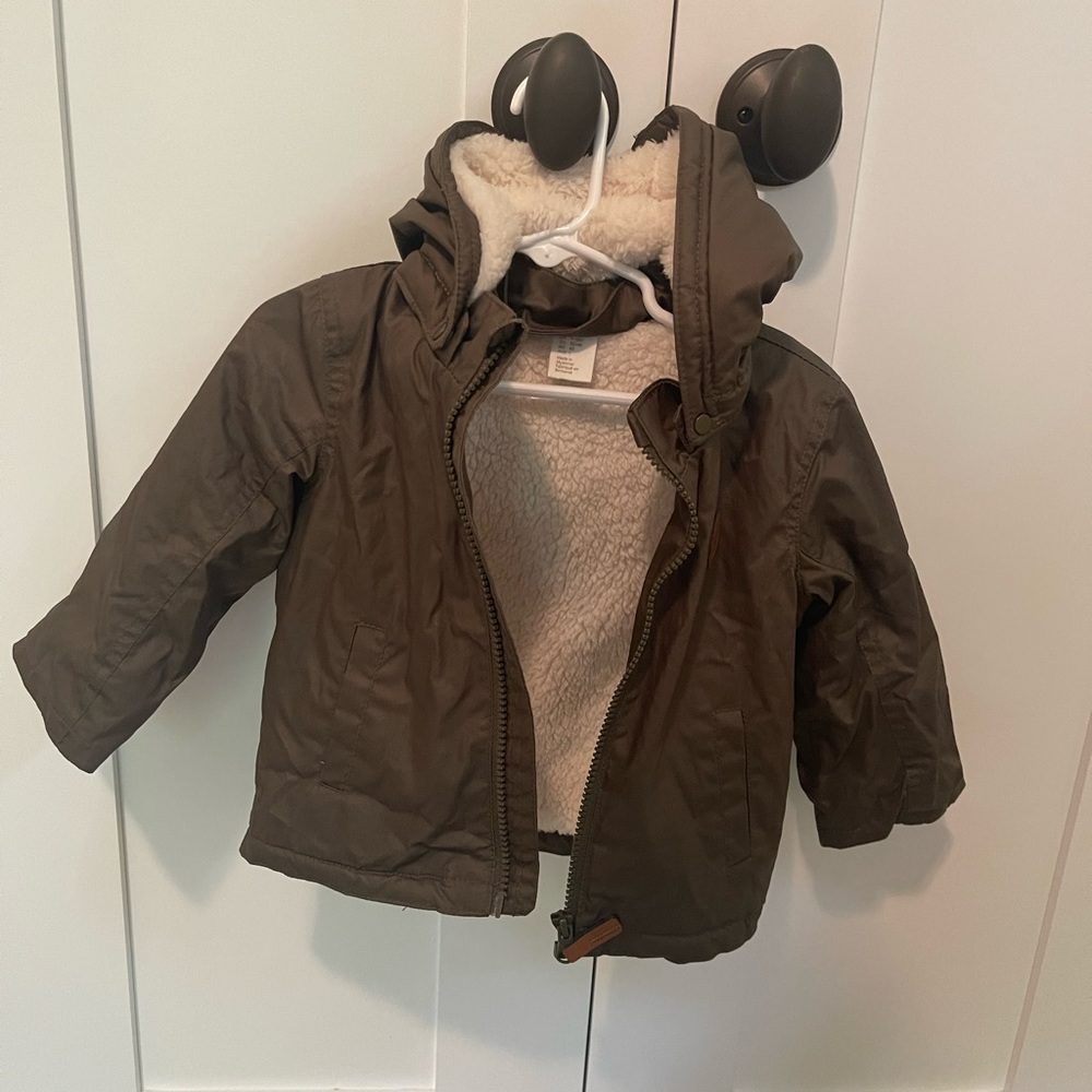 H&M winter jacket with Sherpa lining